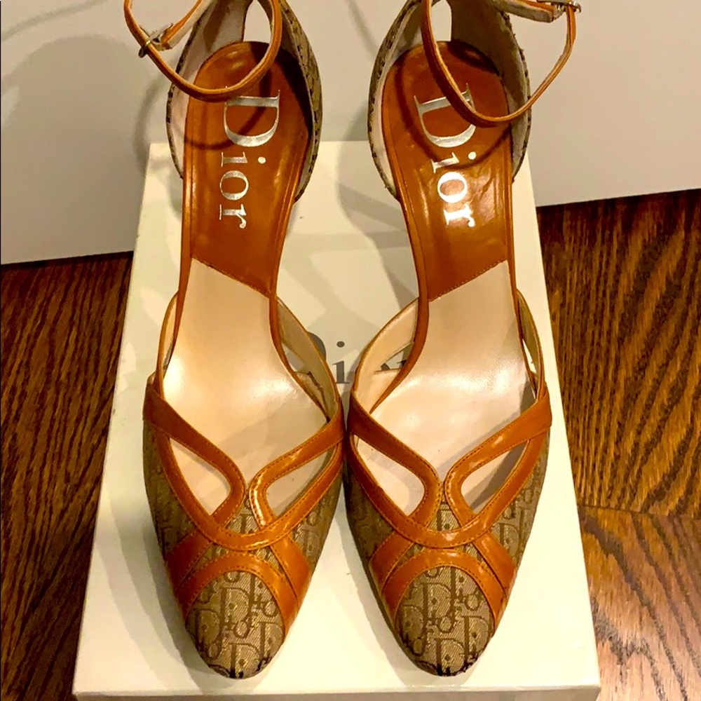 Dior Jacquard Logo Pumps - Light Brown